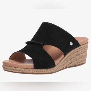 NWOB UGG Irene suede Espadrilles Sandals